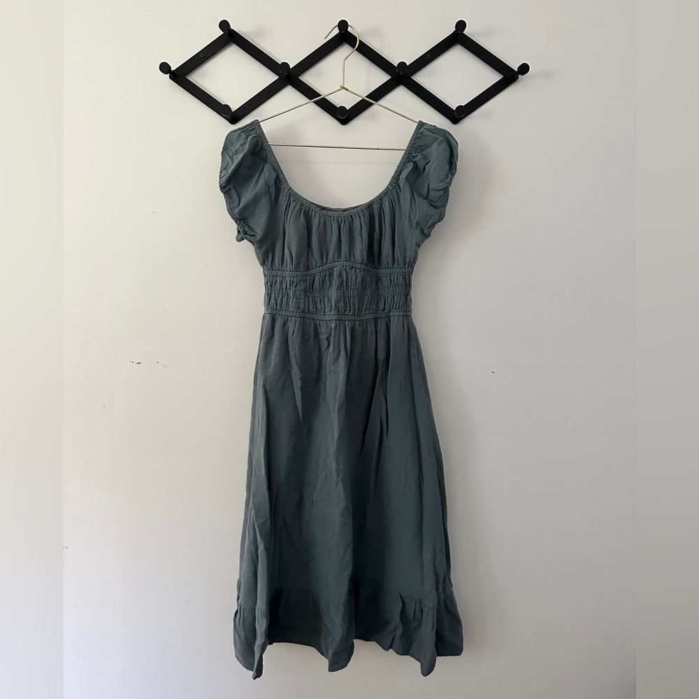 Sim & Sam Midi Dress (S) FLAWED